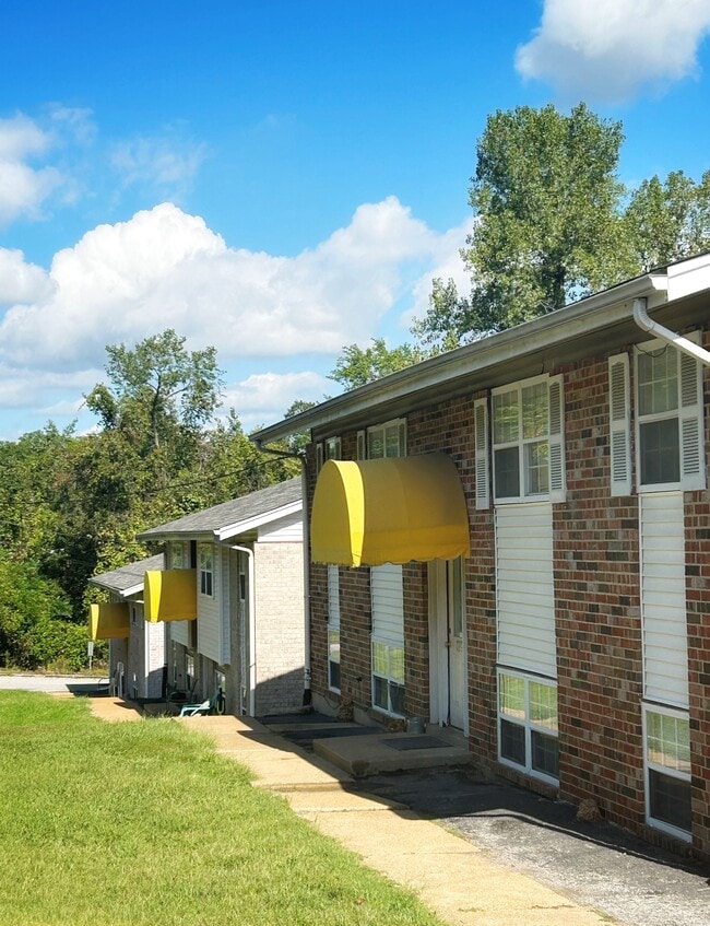 Gravois Point Apartments