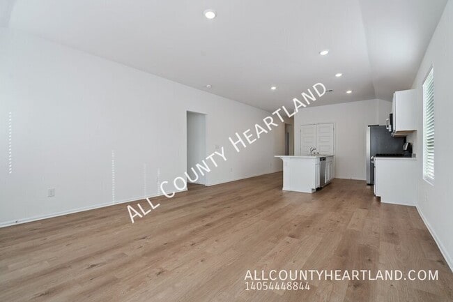 Photo - 12112 SW 36th St