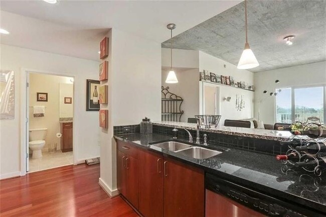 Photo - 250 Pharr Rd NE Unidad 313