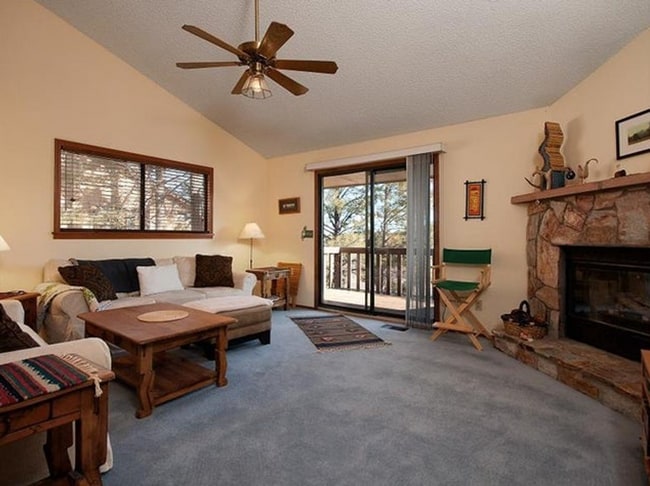 Photo - Elk Run Townhouse with 1 car garage.