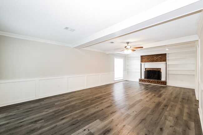 Photo - 4924 W Hedgewall Cir