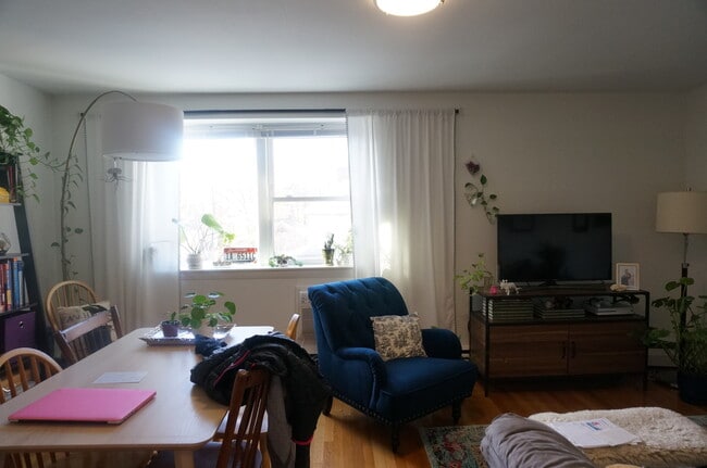 16 Marion St Unit 43