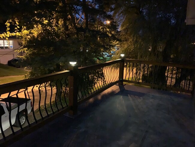 Photo - 2624 Woodlawn Ave Unit 1st floor