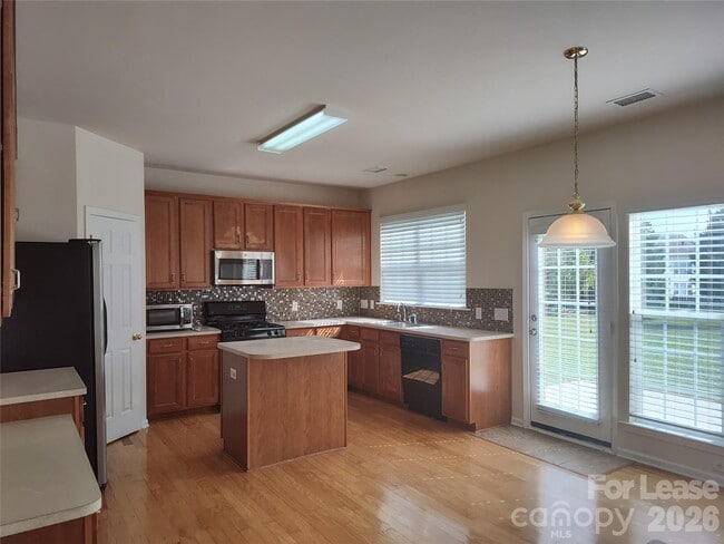Photo - 10804 Fountaingrove Dr