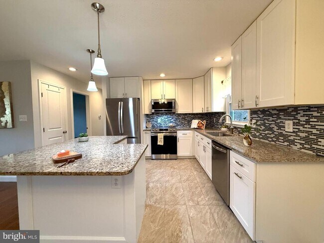 Photo - 4959 Linsey Ct