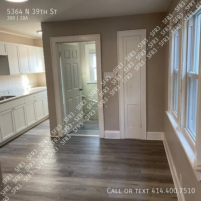Photo - 5364 N 39th St
