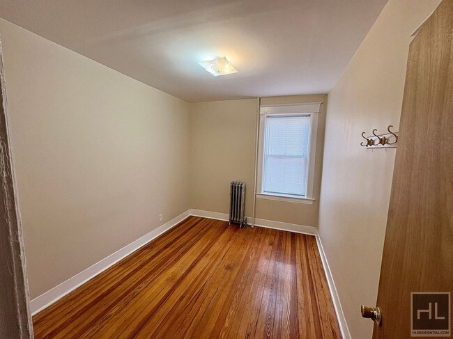 Photo - McLean avenue, Yonkers Unidad 2