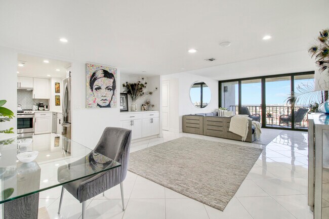 5600 N Flagler Dr Unit Ph107