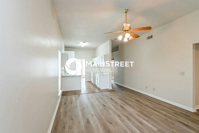 3 Bedroom Pet-Friendly Home in Memphis, TN with Main Street Renewal