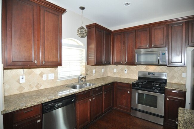 Photo - 6872 Regello Dr