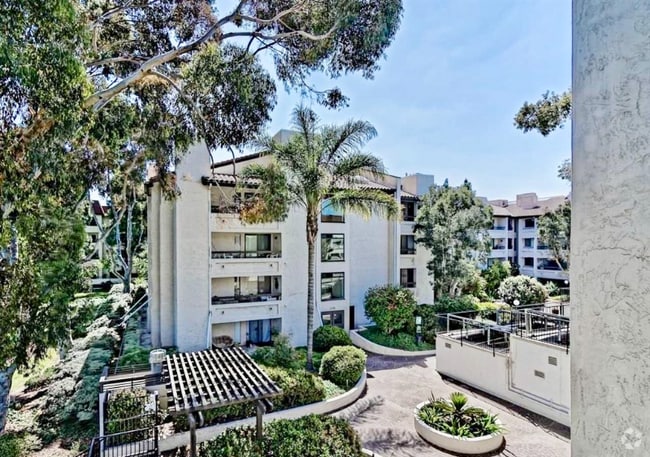 Building Photo - 5705 Friars Rd Rental