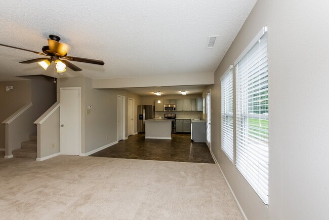 Photo - 7029 Maple Park Ln