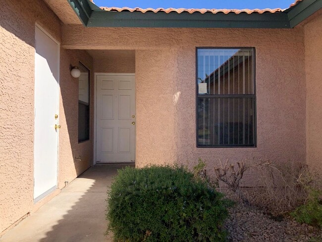 Photo - 304 Crosswind Way