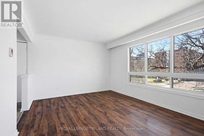 Photo - 66 Willow Rd Unit 6