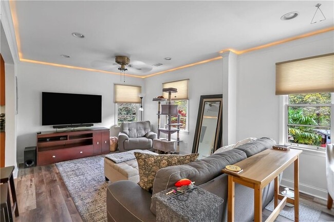 Photo - 1984 Mcjenkin Dr NE