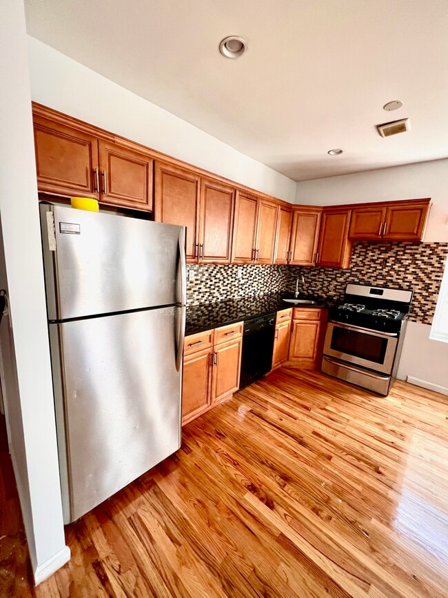 Photo - 2408 Beverley Rd Unit #2