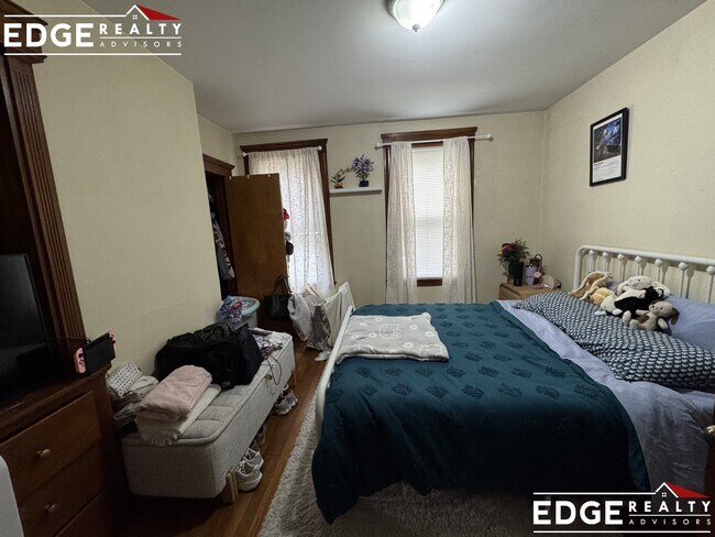 Photo - 144 Nonantum St