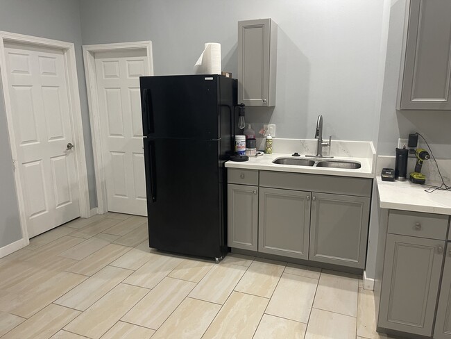 Photo - 2904 E 63rd St Unidad A