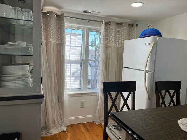 Photo - 42 Givens Ave