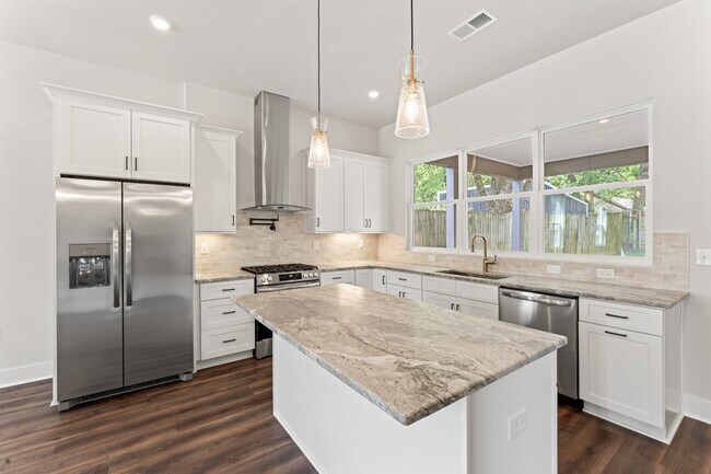 Photo - 1526 Jones Ave