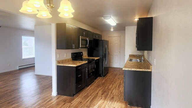 Photo - Large 4 bed duplex in Orchard Mesa