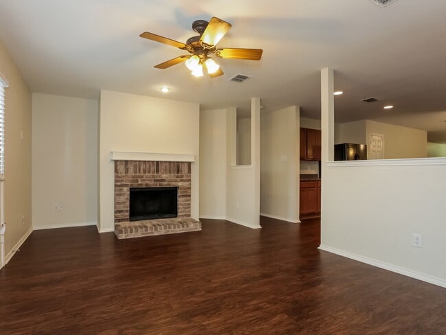 Photo - 16404 Cowboy Trail