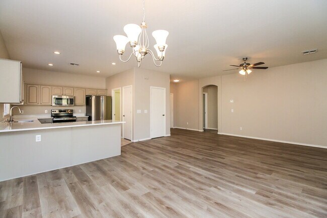 Photo - 2650 E Morenci Rd