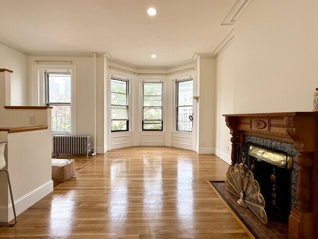 Photo - 558 Columbus Ave Unit 2F