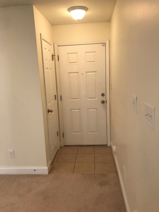 Photo - 205 Capital St