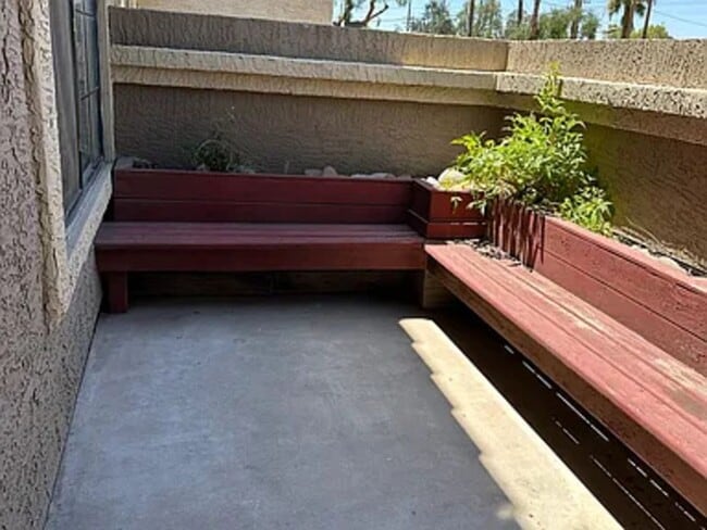 Photo - 1905 E University Dr