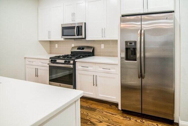 Photo - 757 Washington St Unit 1