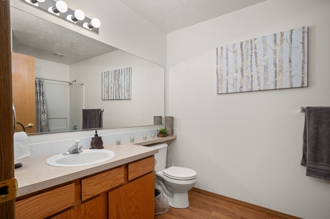 1x1 FP2 Masterbath - Prairie Hills