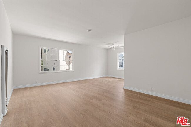 Building Photo - 148 S McCarty Dr Unit 20 Rental