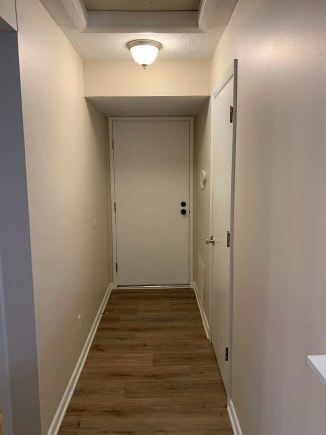 Building Photo - 533 Aspen Glen Dr Unit 311