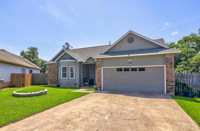 Photo - 709 Sapling Cove
