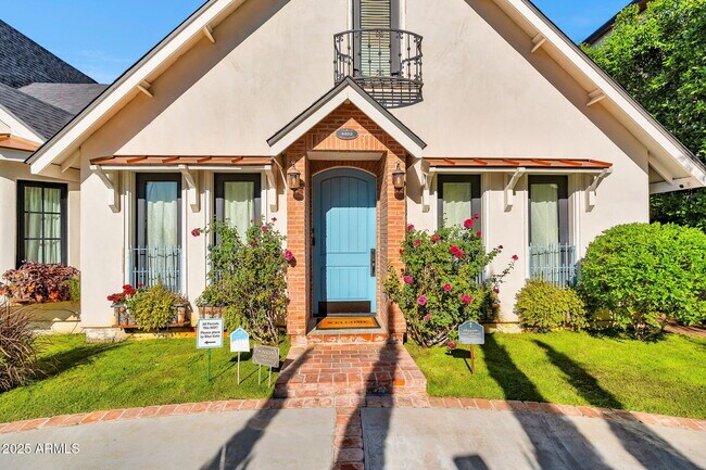 Photo - 4402 E Turney Ave