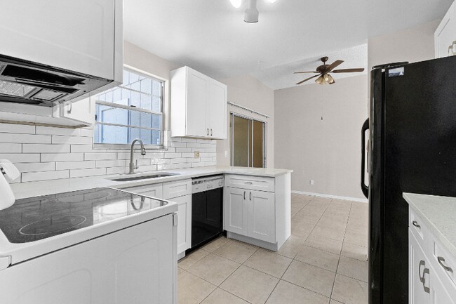 Photo - 4751 Deer Run Rd