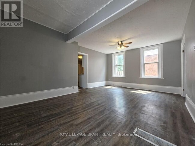 Photo - 109 Sydenham St