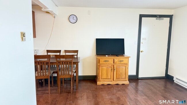 Photo - 646 Howe Ave Unit APT 23