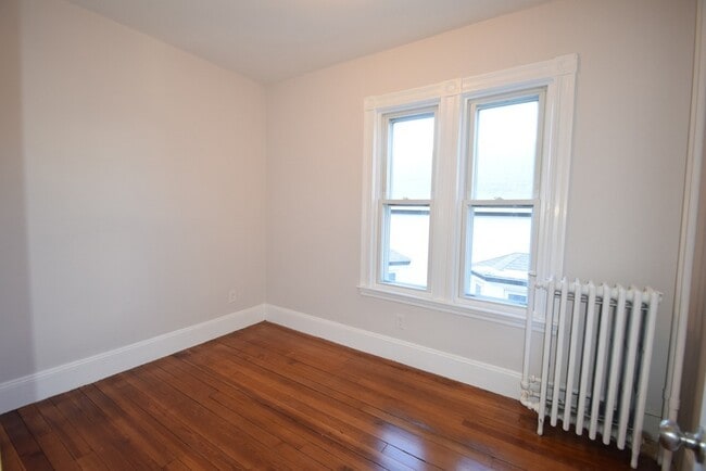 Photo - 755 Saratoga St Unit 2