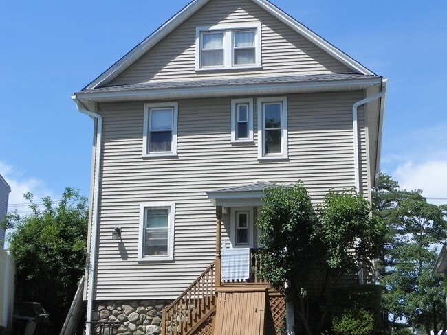 Photo - 67 Fairfield Ave Unit 2