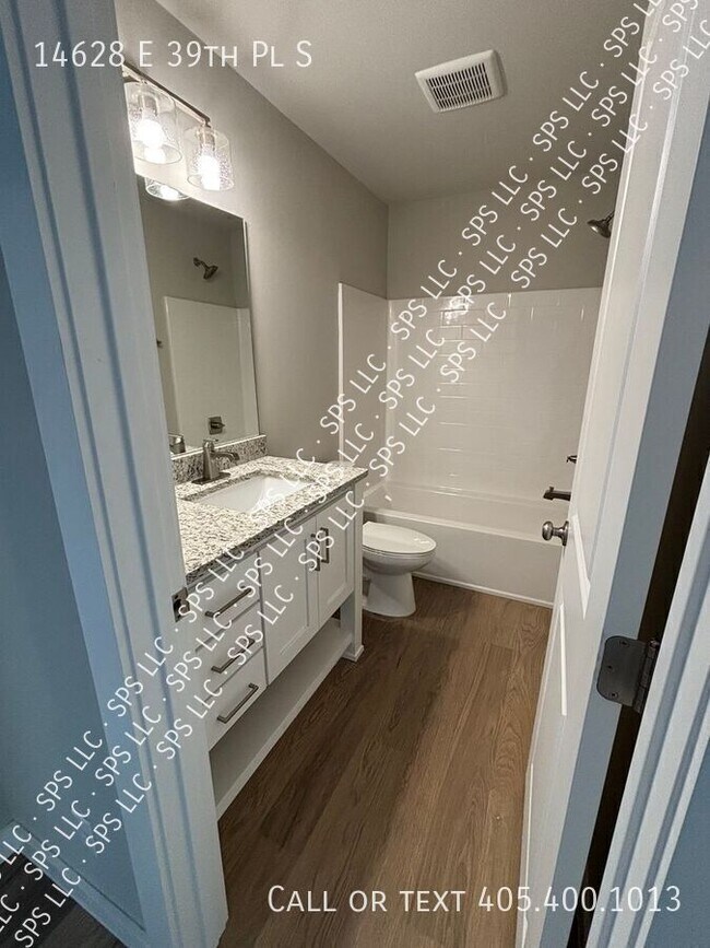 Photo - 14628 E 39th Pl S
