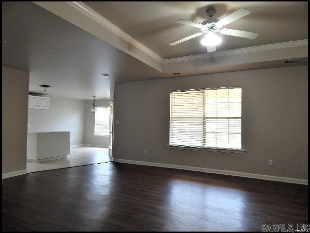 Photo - 451 Wisteria Dr