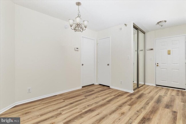 Photo - 900 N Stafford St Unit 1816