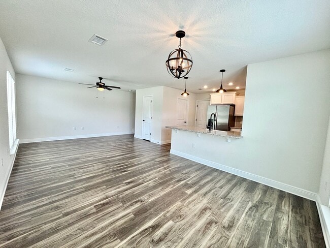 Photo - 3-Bedroom Townhome - Woodlands