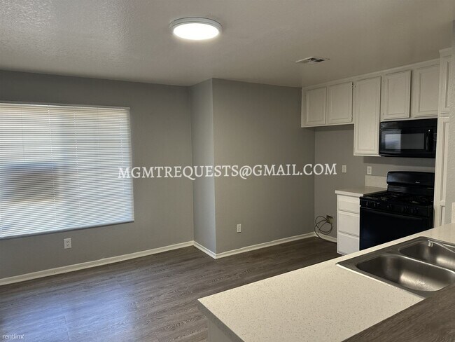 Photo - 3 br, 2 bath Condo - 1365 Crafton Avenue 2092