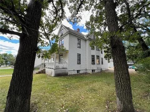 Photo - 611 5th Ave S