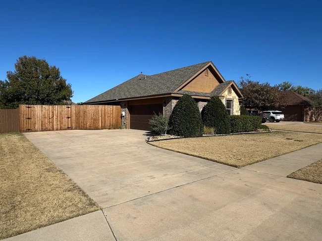 Photo - 610 Benelli Dr