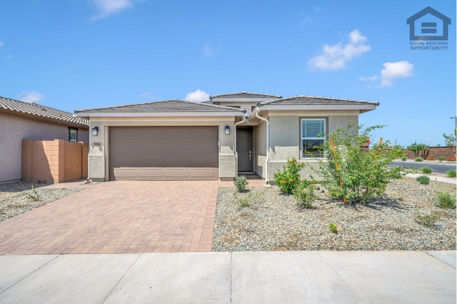 Photo - 4Bed/3Bath House at Thomas Rd/99th Ave! Ready for Immediate Move-In! -- Mother-In-Law Suite W/Pri...