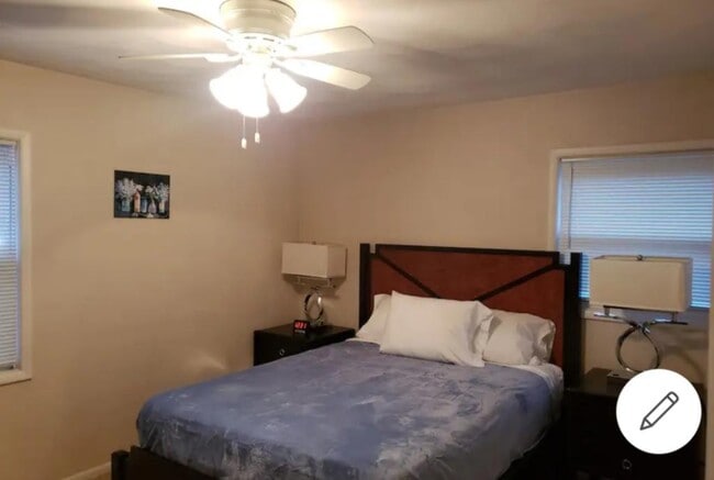 Photo - 555 N Pearl St Unit A3